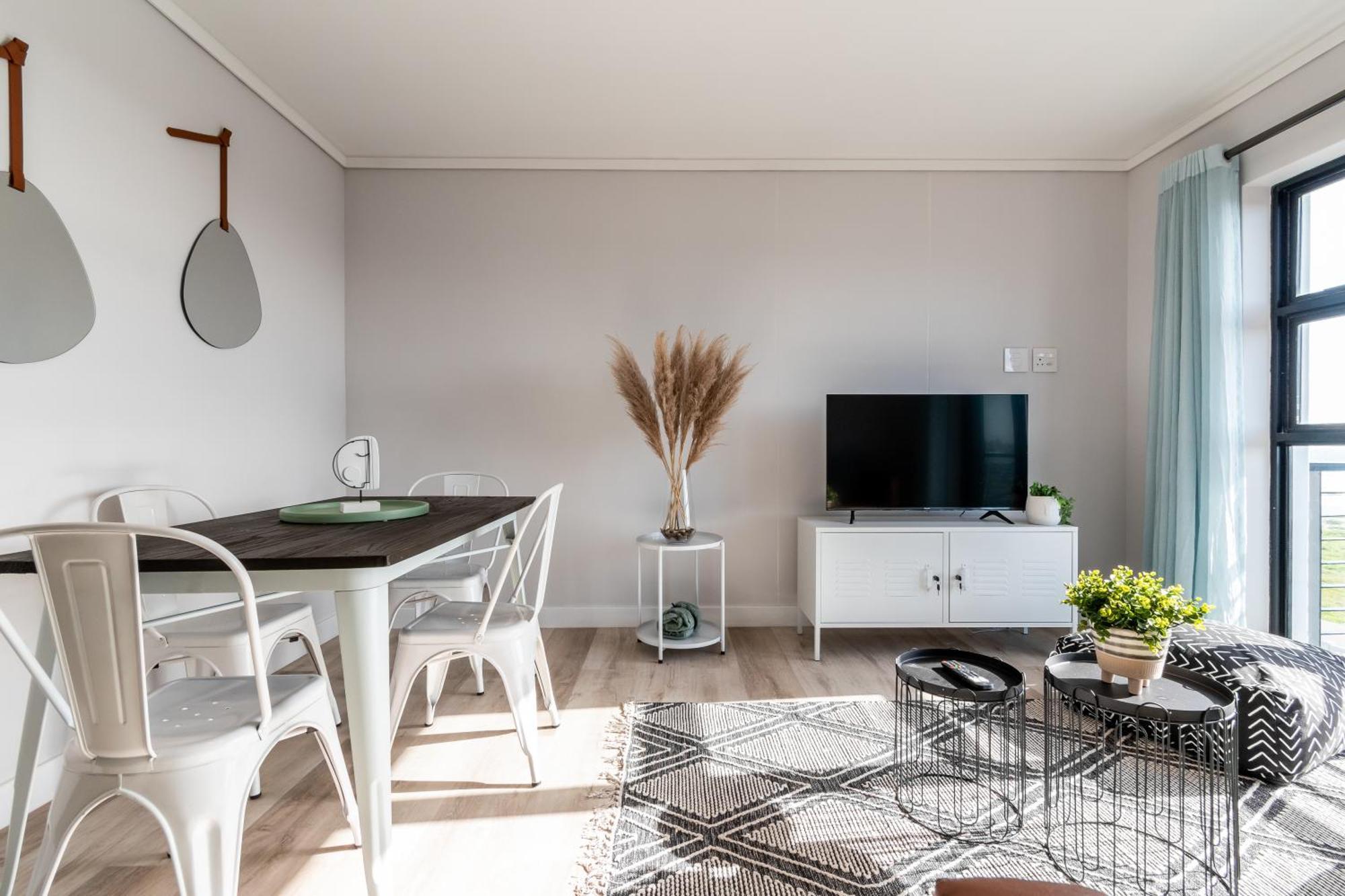 Burmeister-407 Apartment *