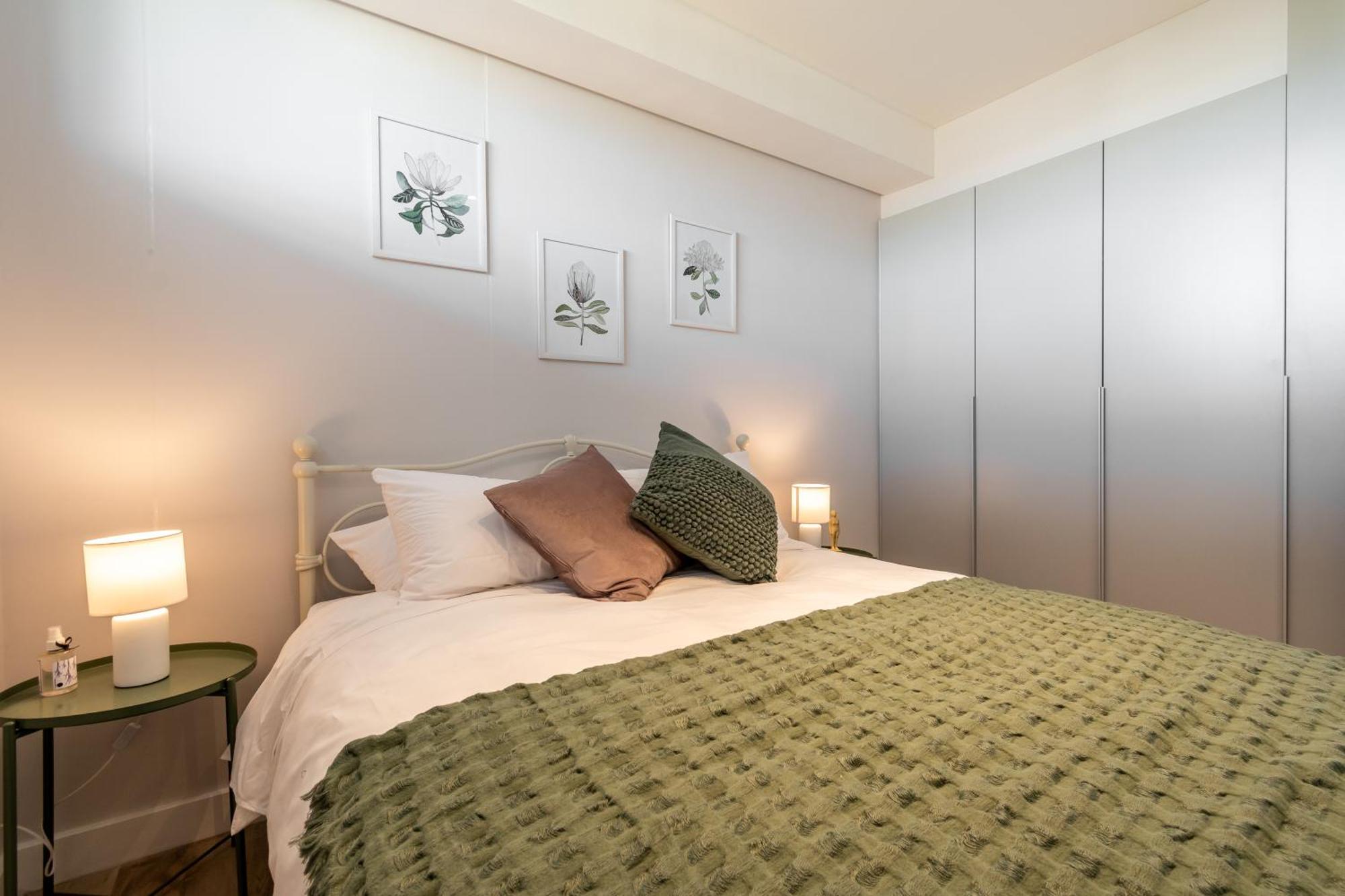 Burmeister 407 -spacious 1 Bedroom Across From Ocean Cape Town